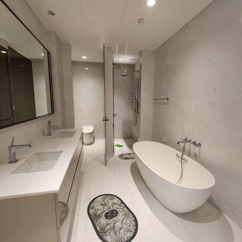 The Residences at Sindhorn Kempinski