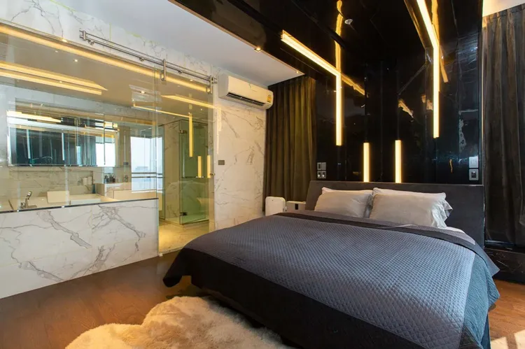 HQ Thonglor by Sansiri