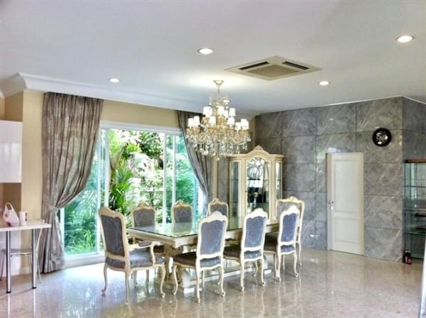 Grand Bangkok Boulevard Sathorn-Pinklao