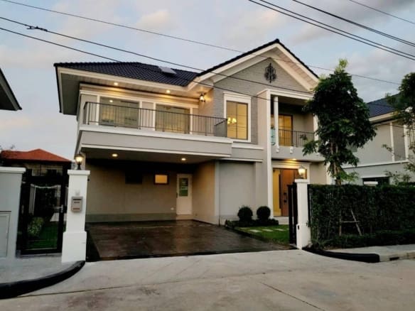 Perfect Residence Sukhumvit 77-Suvarnabhumi