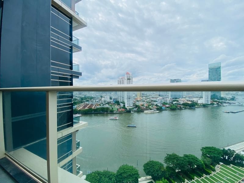 Four Seasons Private Residences