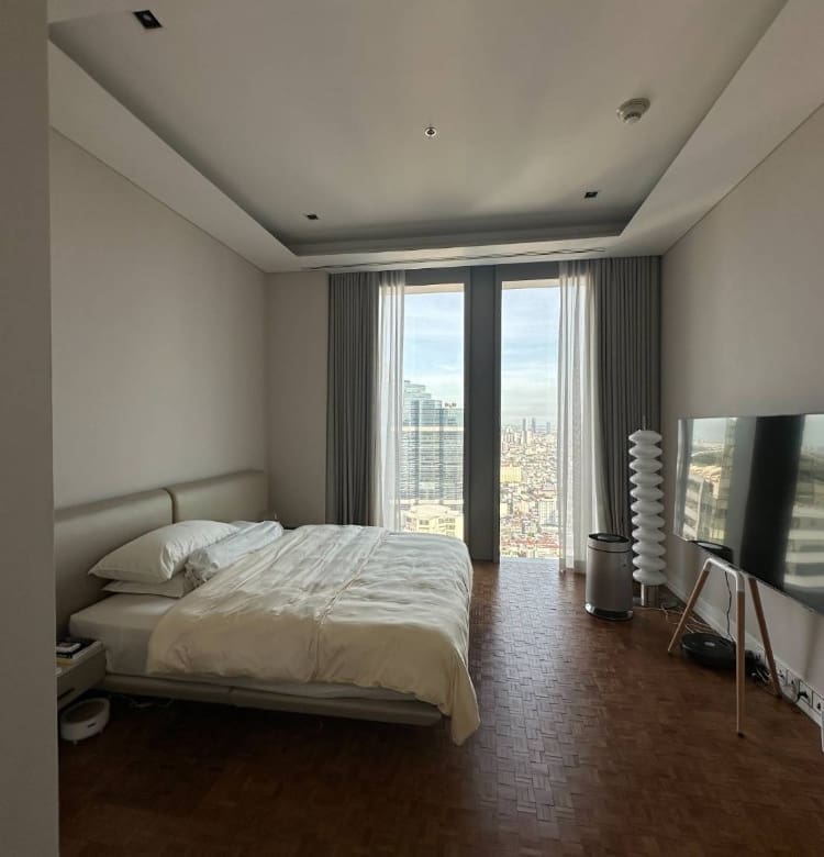 The Ritz-Carlton Residences