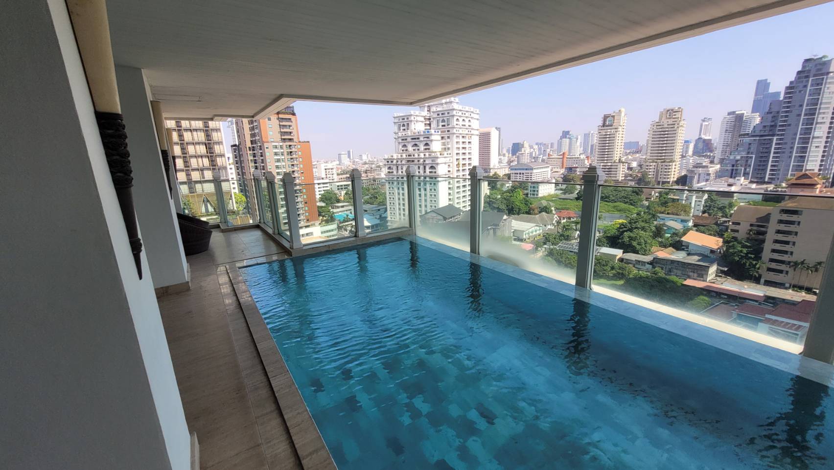Le Raffine Sukhumvit 39