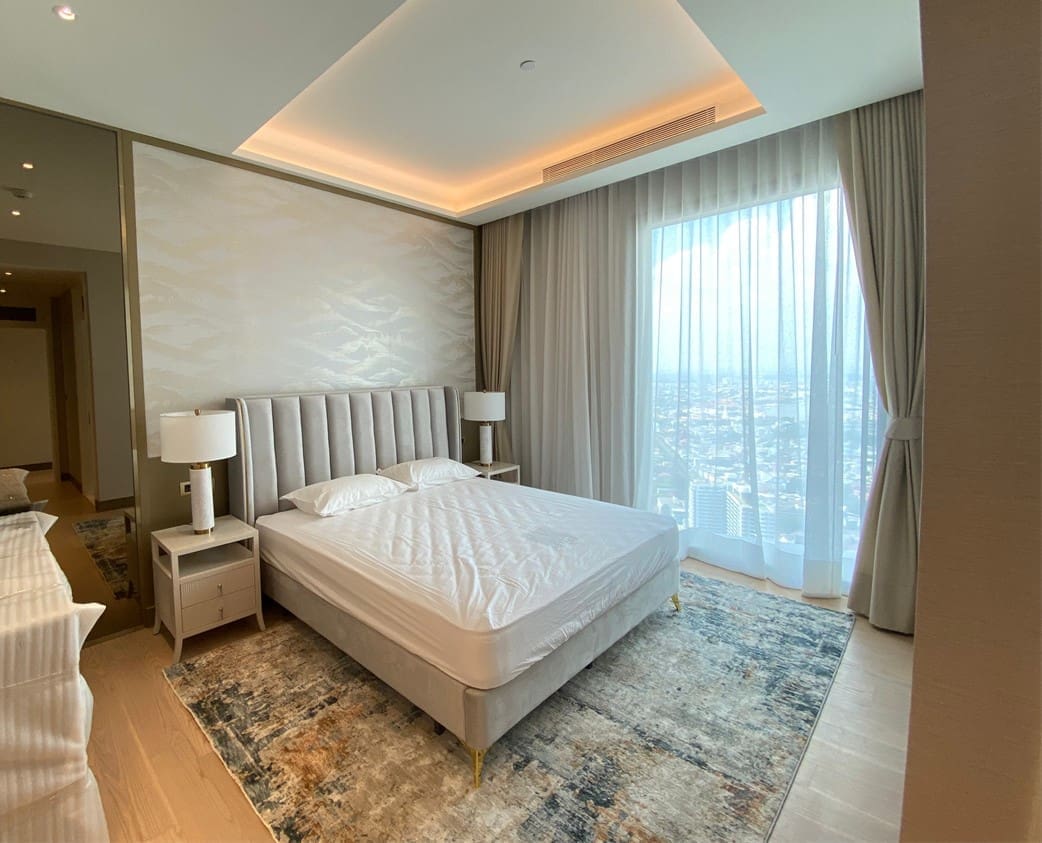 The Residences At Mandarin Oriental