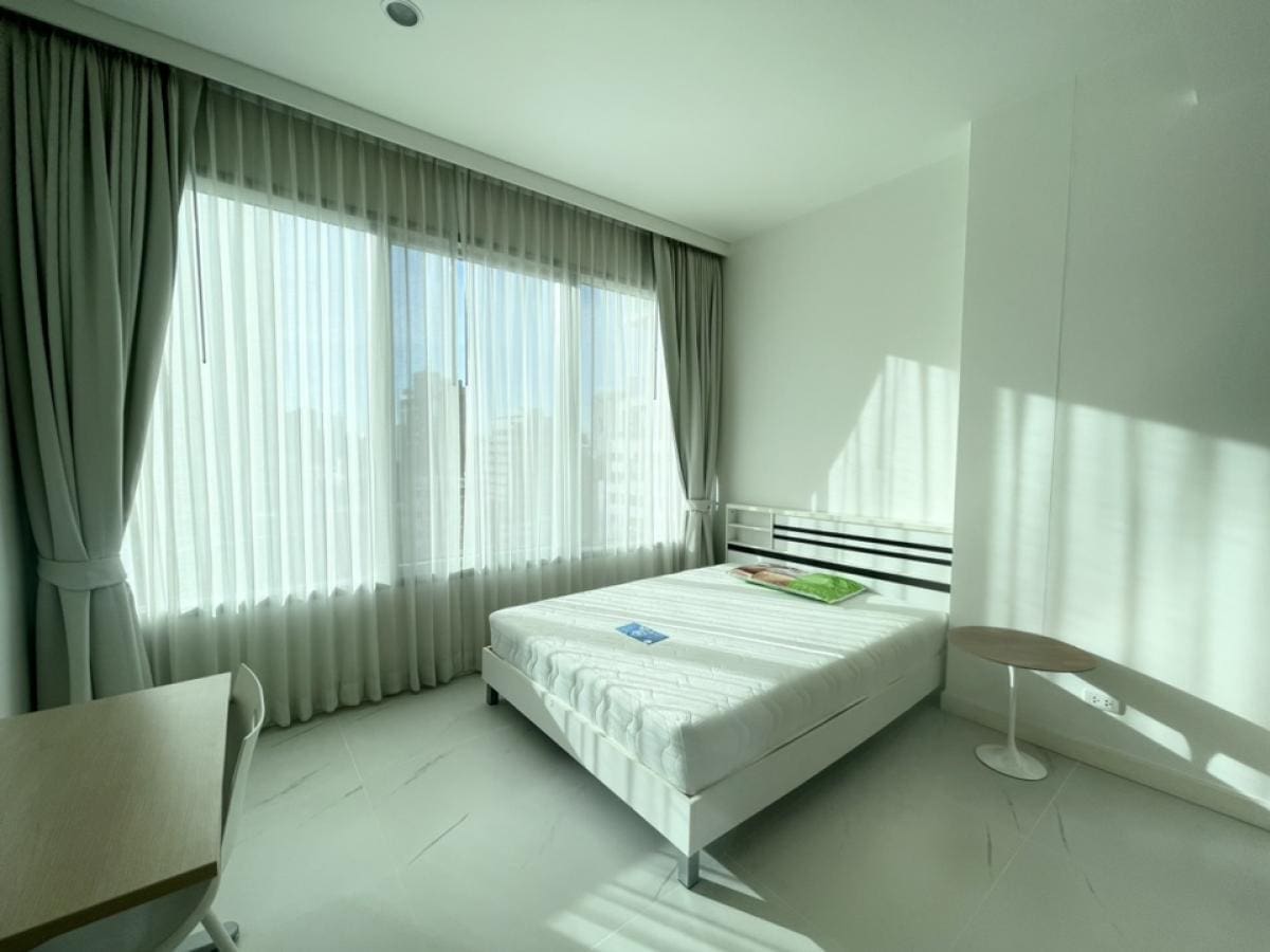 185 Rajadamri