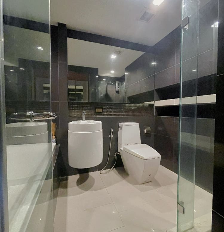 Rhythm Sathorn