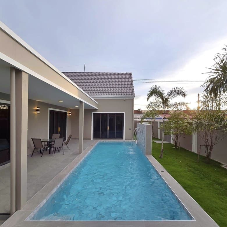 Parkside Pool Villas