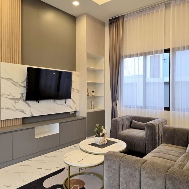 Parkside Pool Villas
