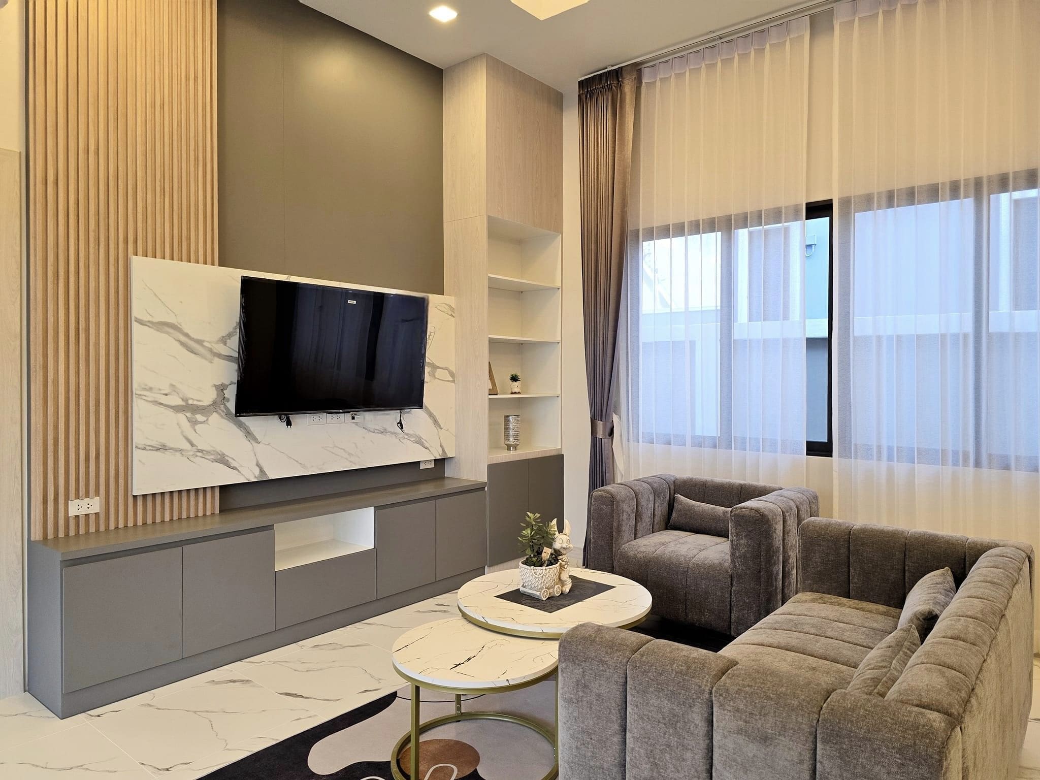 Parkside Pool Villas