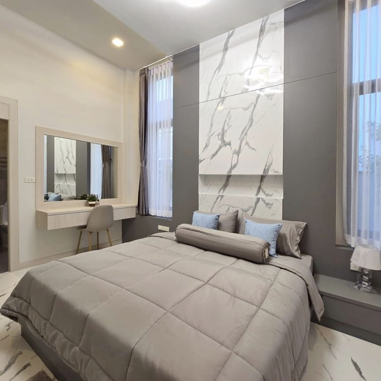 Parkside Pool Villas