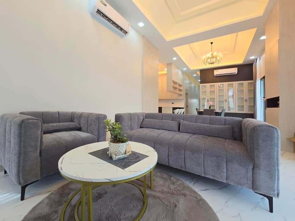 Parkside Pool Villas
