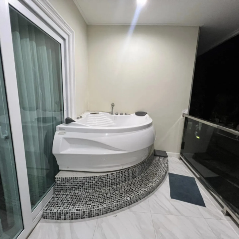 Majestic Residence Pratumnak