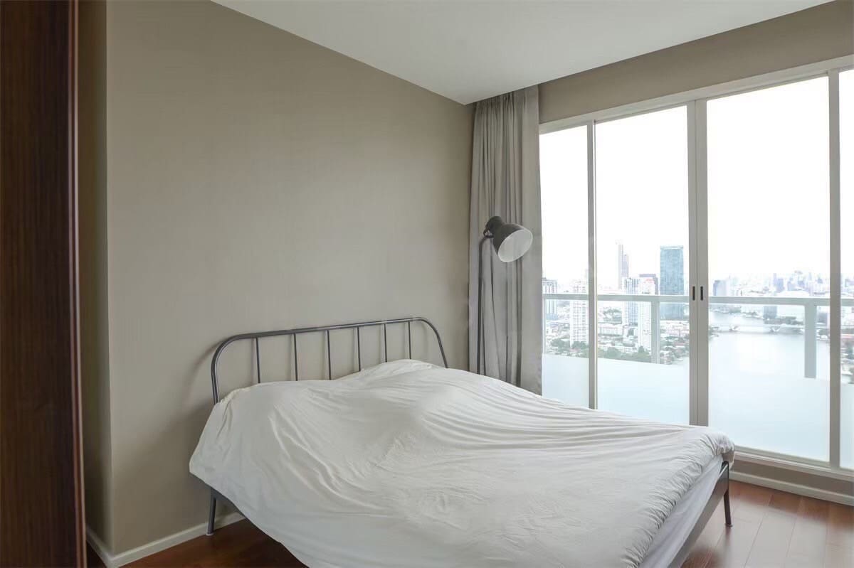 Menam Residences