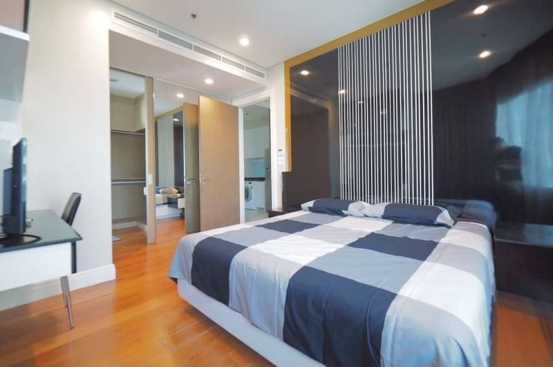 Bright Sukhumvit 24