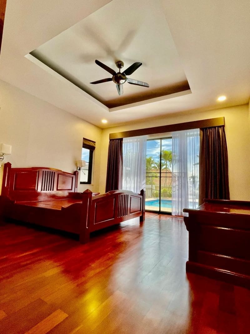 Paradise Villa