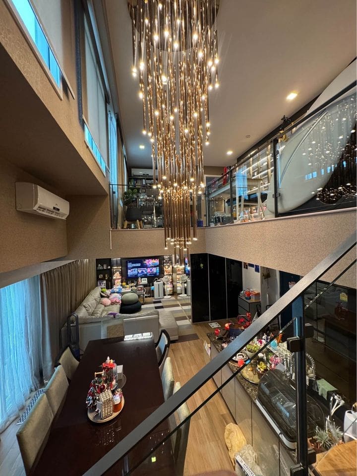 01 Maestro 01 Sathorn-Yenakat