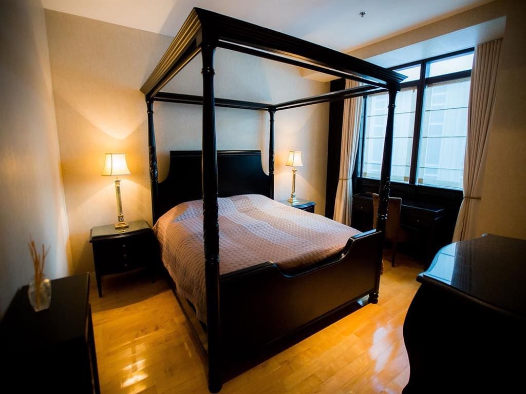 Athenee Residence