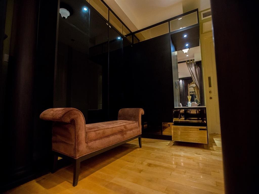 Athenee Residence