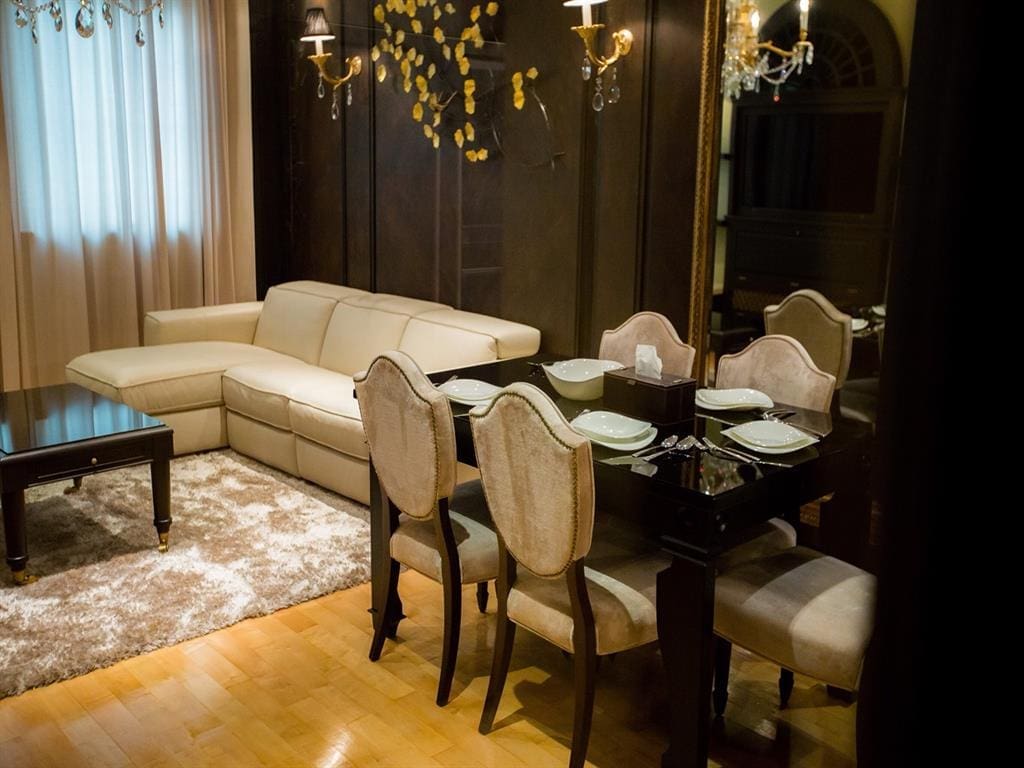 44156_0 Athenee Residence