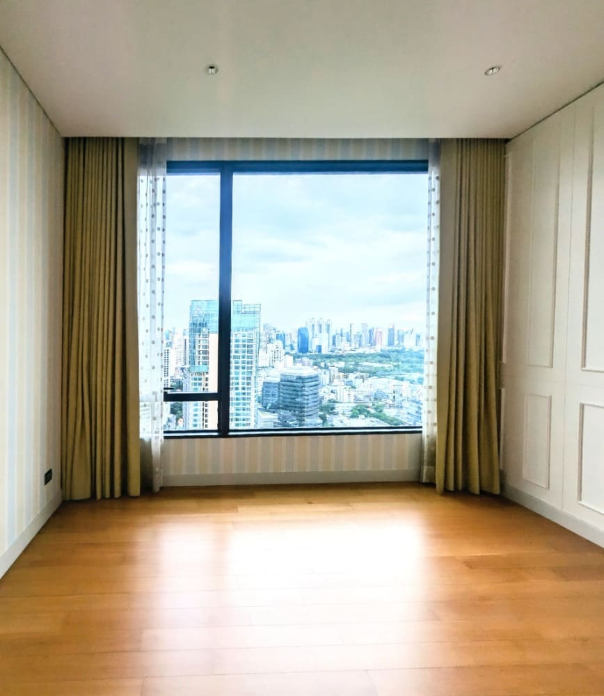 Sindhorn Residence