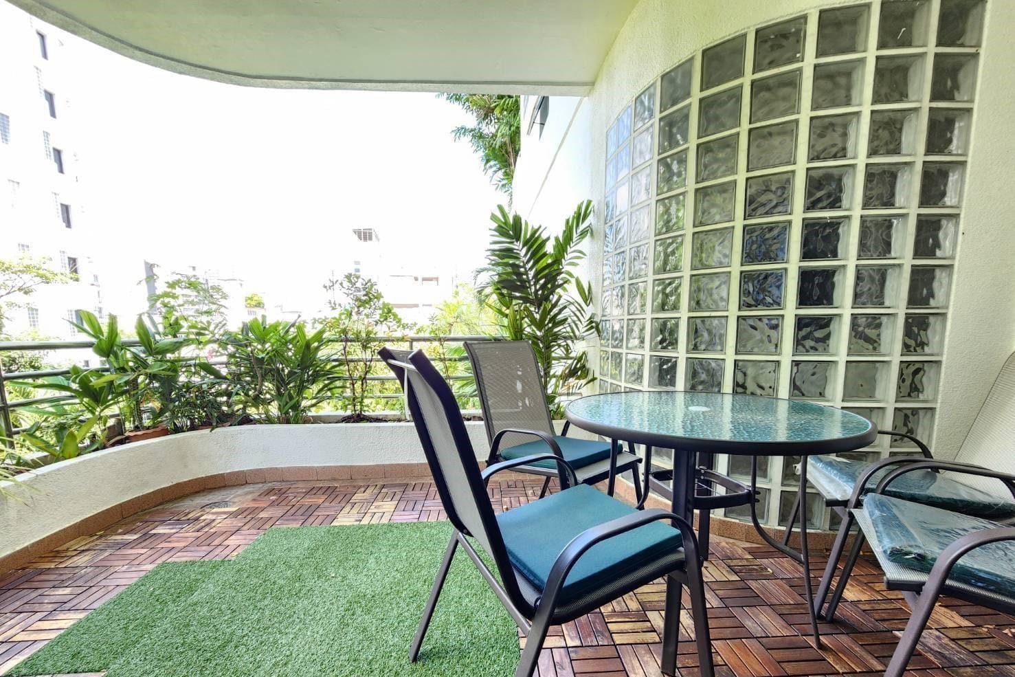 P.R. Home 3