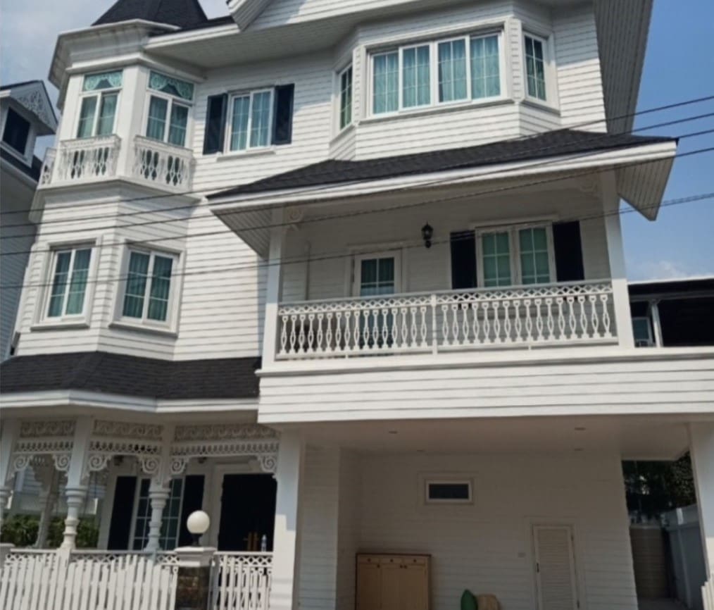 Fantasia Villa 4