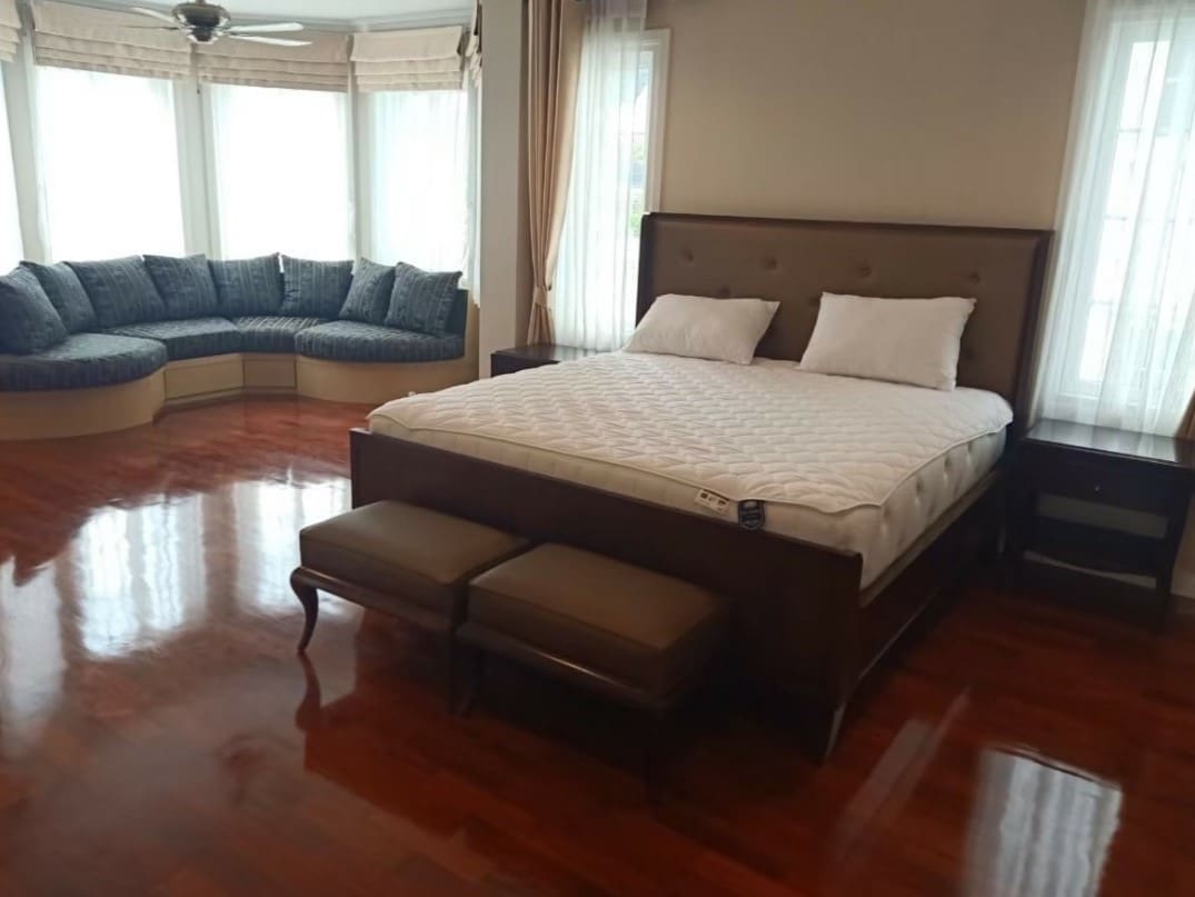 Fantasia Villa 4