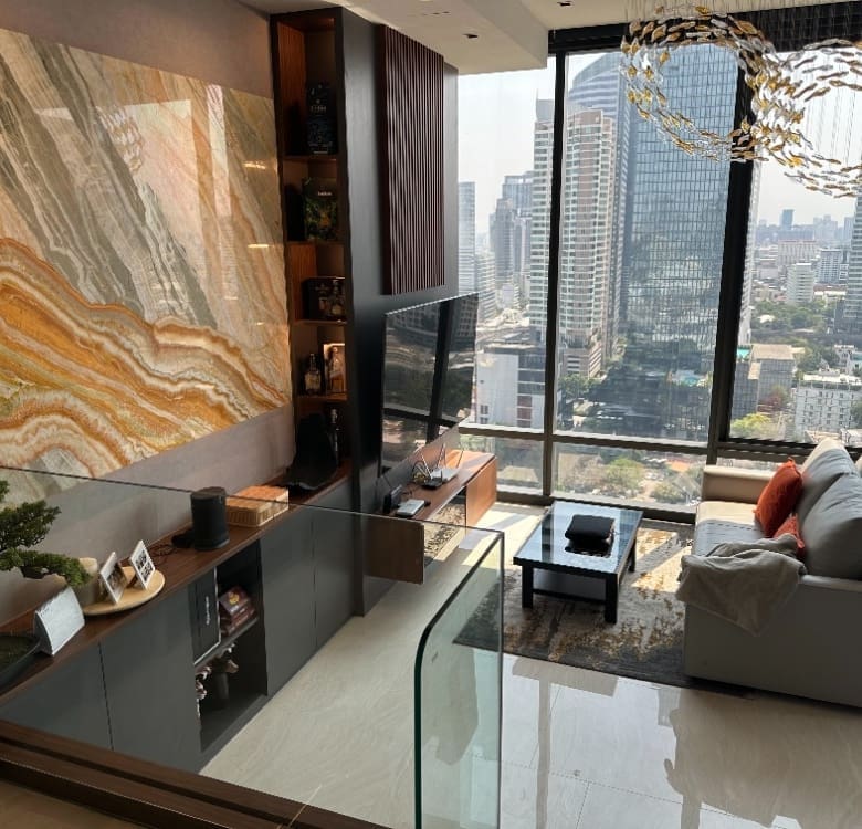 ASHTON Silom