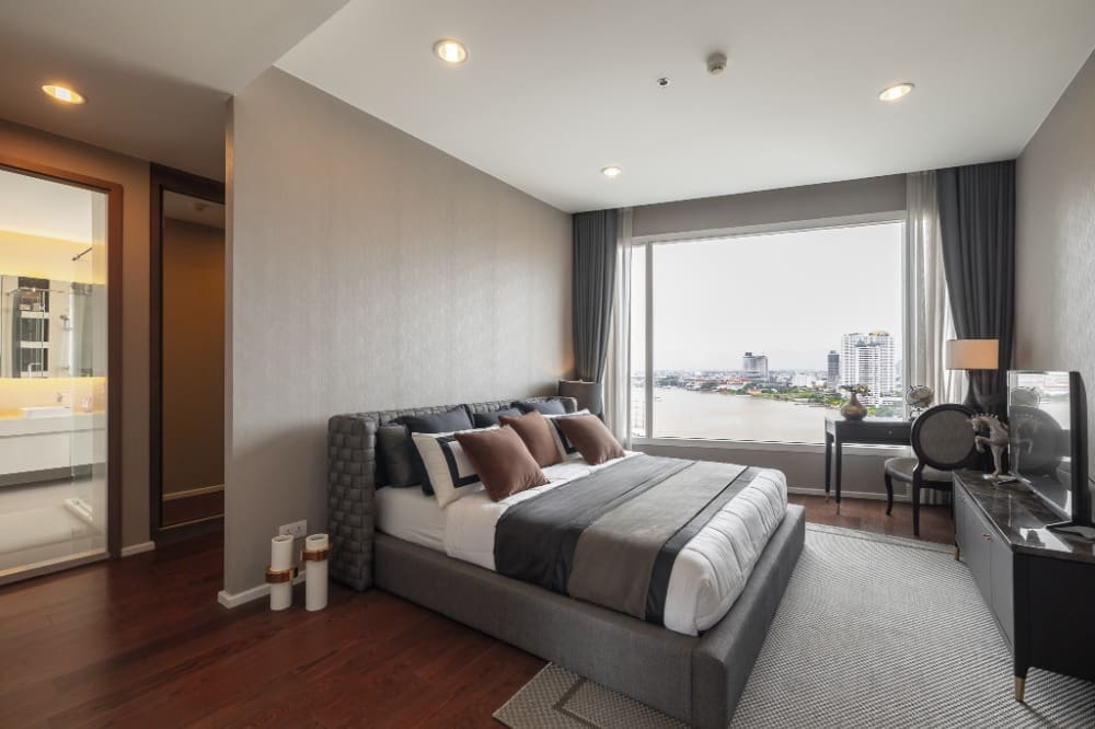 Menam Residences