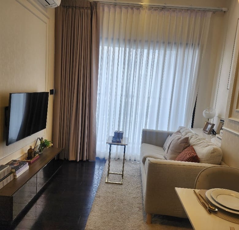 Hampton Thonglor 10