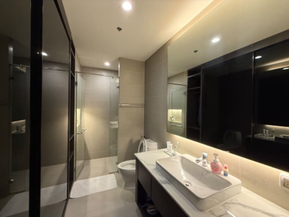 Noble Ploenchit