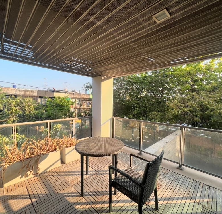 The Lofts Yennakart