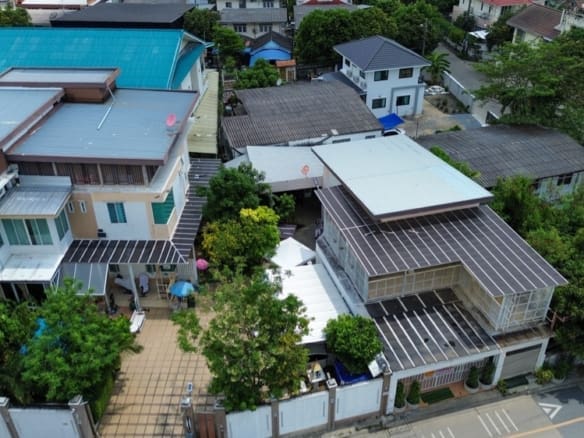 Single House Patthawikon Market