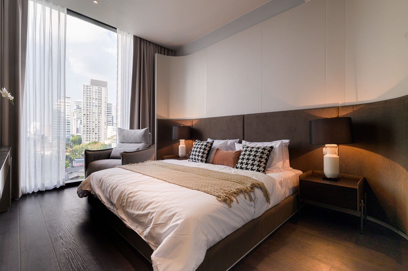 messageImage_1734064022403 LAVIQ Sukhumvit 57