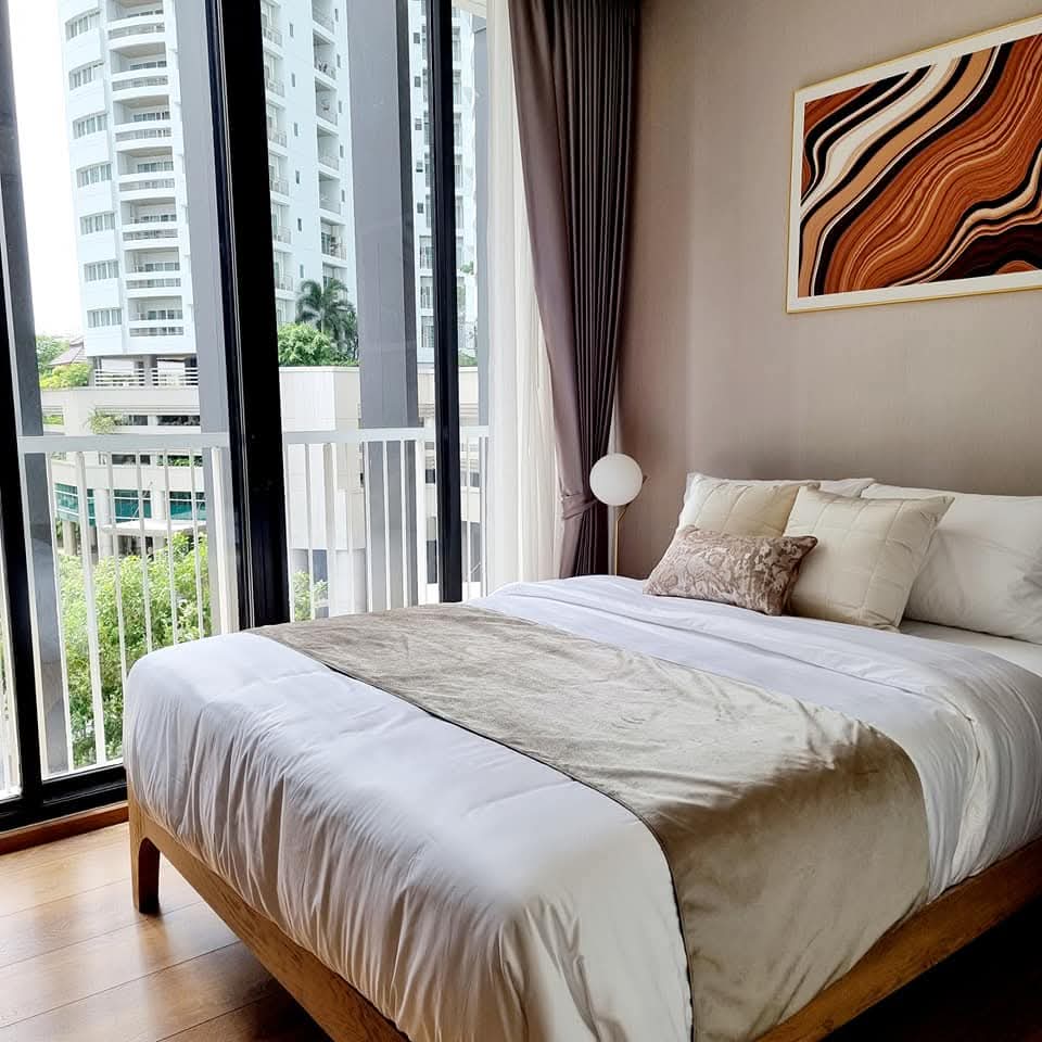 Park Origin Phrom Phong