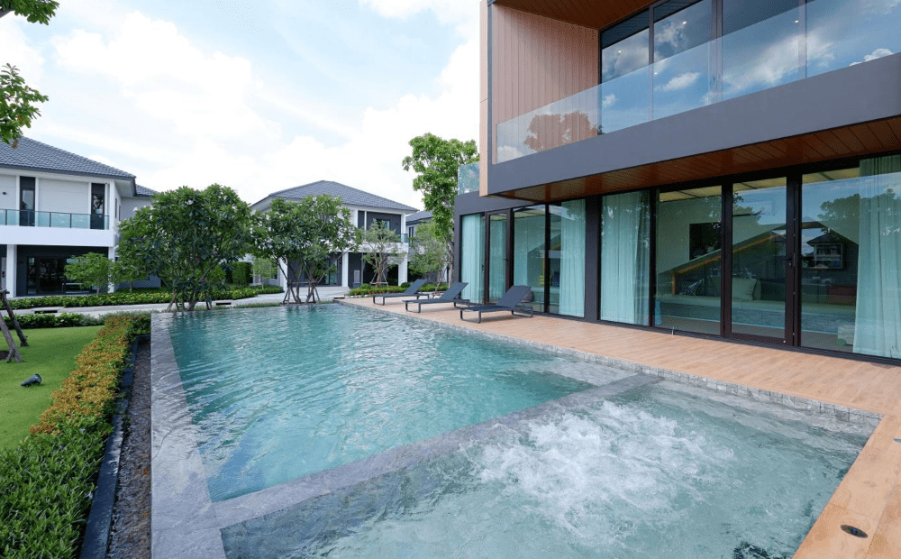 CENTRO Ratchapruek – Suanpak 2