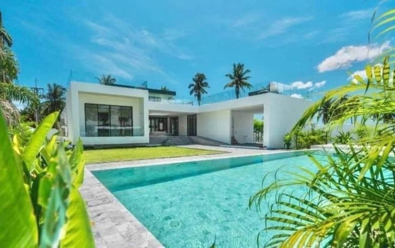 Villa for Sale in Huai Yai with Pool
