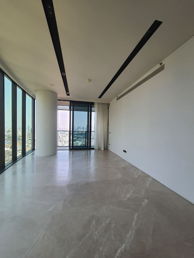 Banyan Tree Residences Riverside
