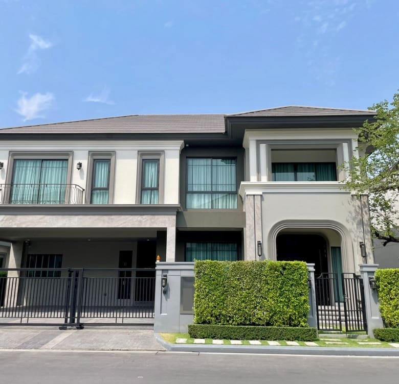 Grand Bangkok Boulevard Krungthepkritha