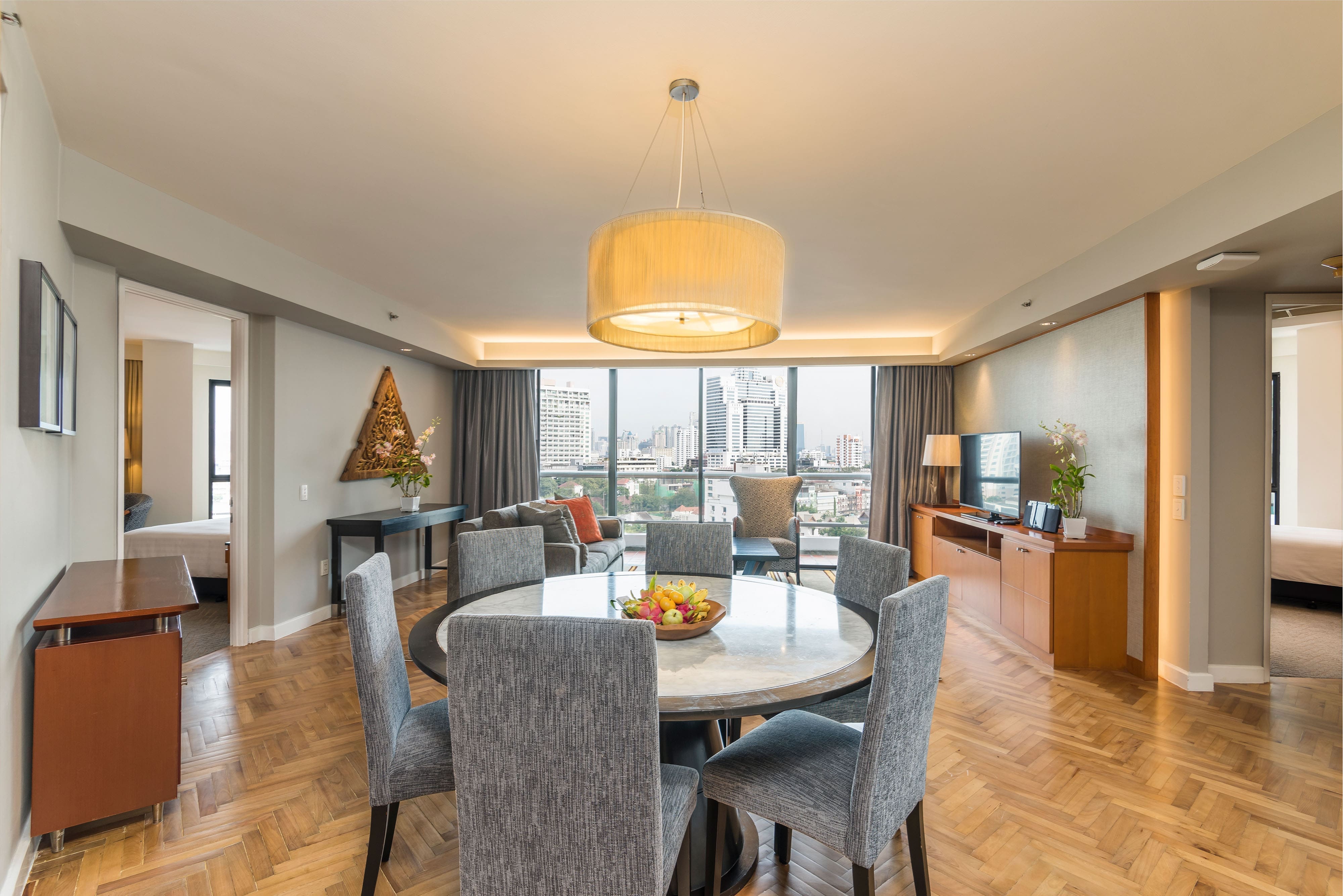 Deluxe Three Bedroom Suite (1) Chatrium Residence Sathon Bangkok