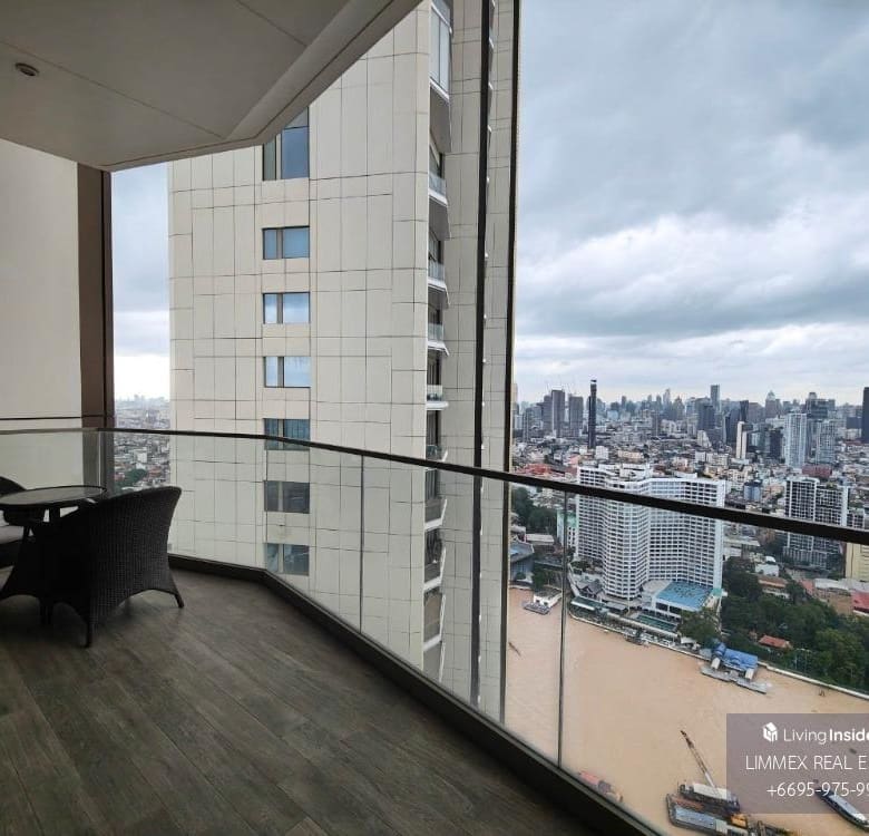 Magnolias Waterfront Residences