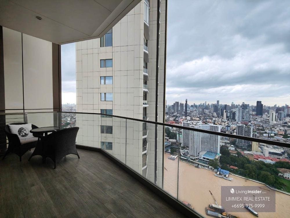 Magnolias Waterfront Residences