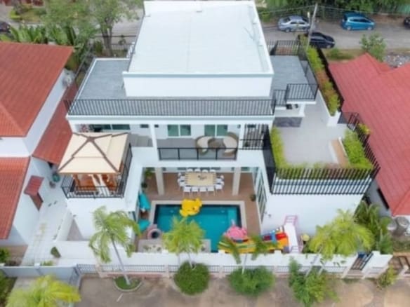 Luxury Pool Villa Near Jomtien Beach Pattaya