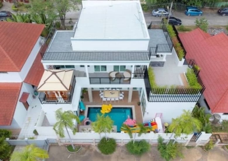 Luxury Pool Villa Near Jomtien Beach Pattaya