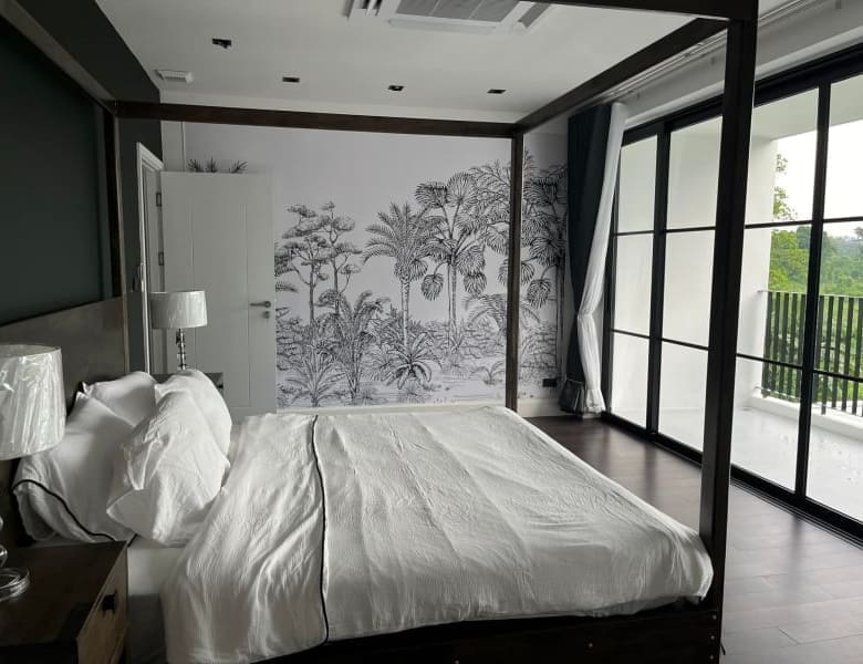 Luxury House for Rent in Mabprachan Lake