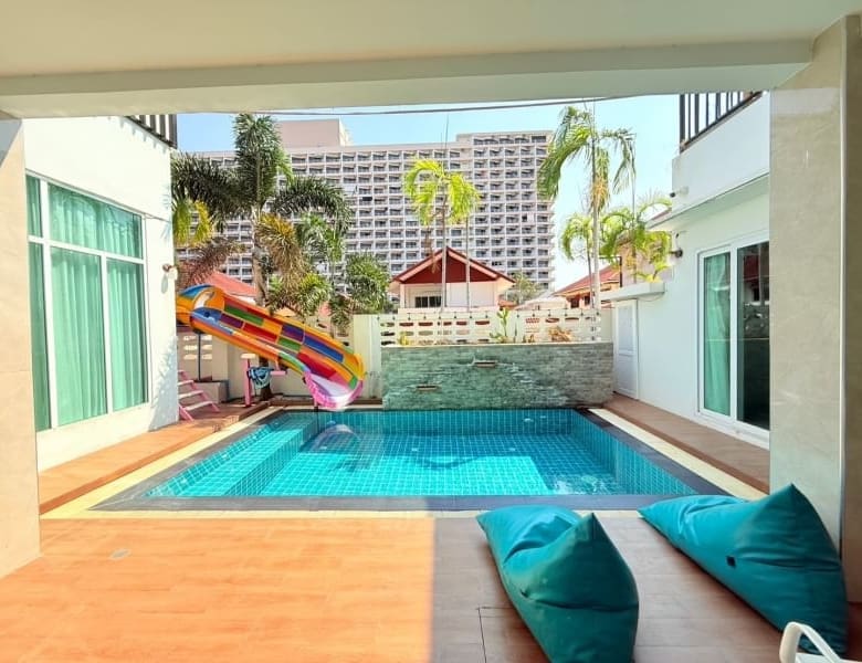 Luxury Pool Villa Near Jomtien Beach Pattaya