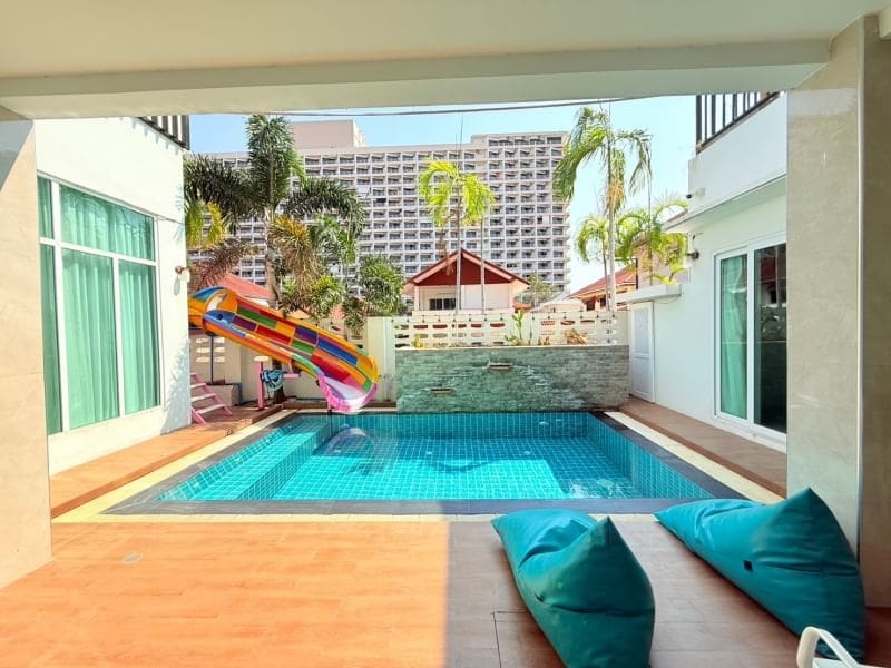 Luxury Pool Villa Near Jomtien Beach Pattaya