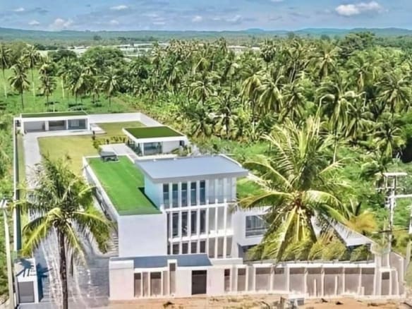 Pool Villa for Rent in Huai Yai