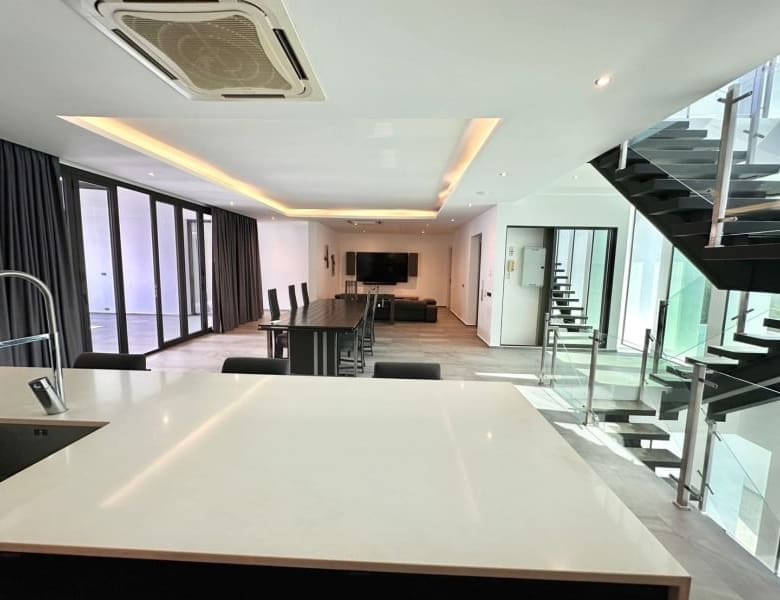 Pool Villa for Rent in Huai Yai