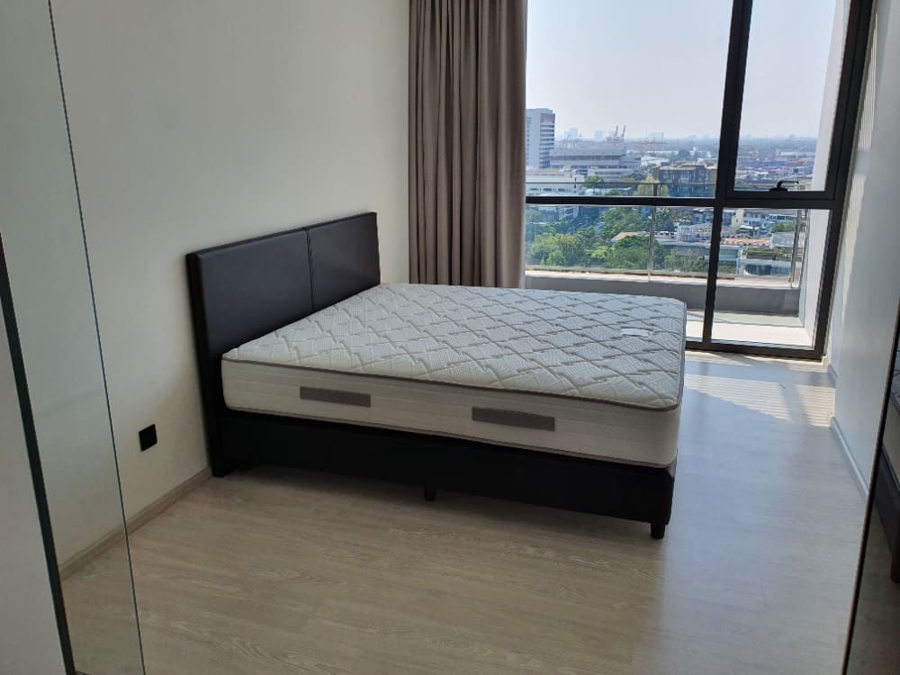 The Room Sukhumvit 38